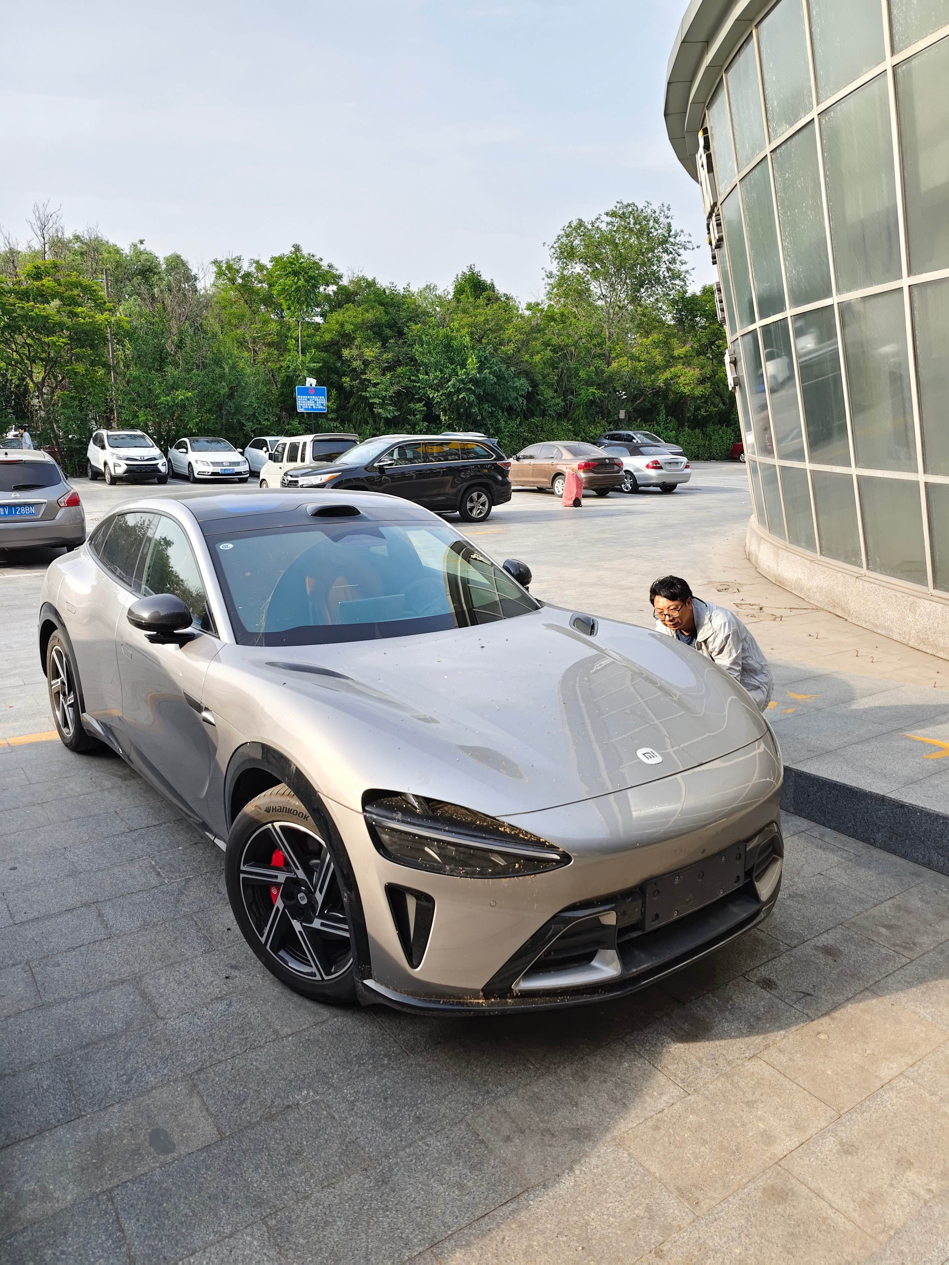 小米汽车6月交付超30000台小米汽车还是稳定3万台交付量，SU7应该2万，Y