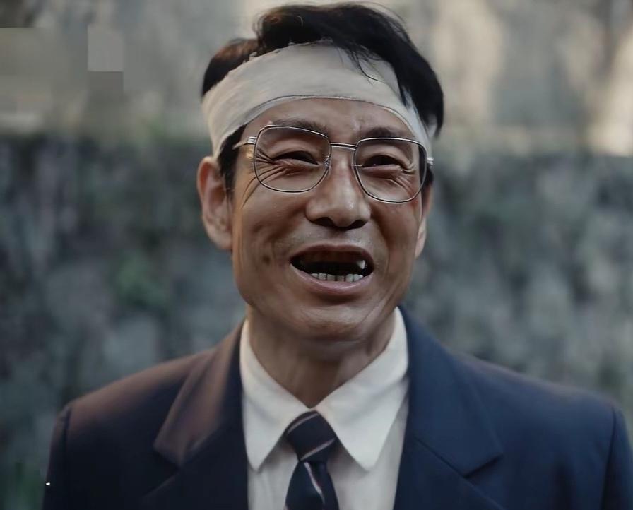 追剧《重器》27、28集秦志高这个角色，不仅他的同事们看不起他，观众也讨