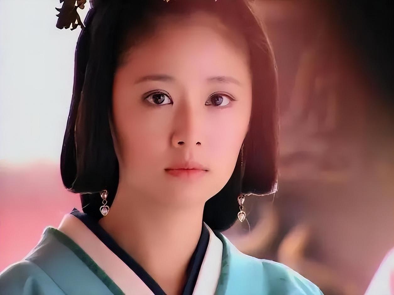 林心如和孙俪都有一部大女主代表作，那林心如的窦漪房和孙俪的甄嬛到底谁的能力更强了
