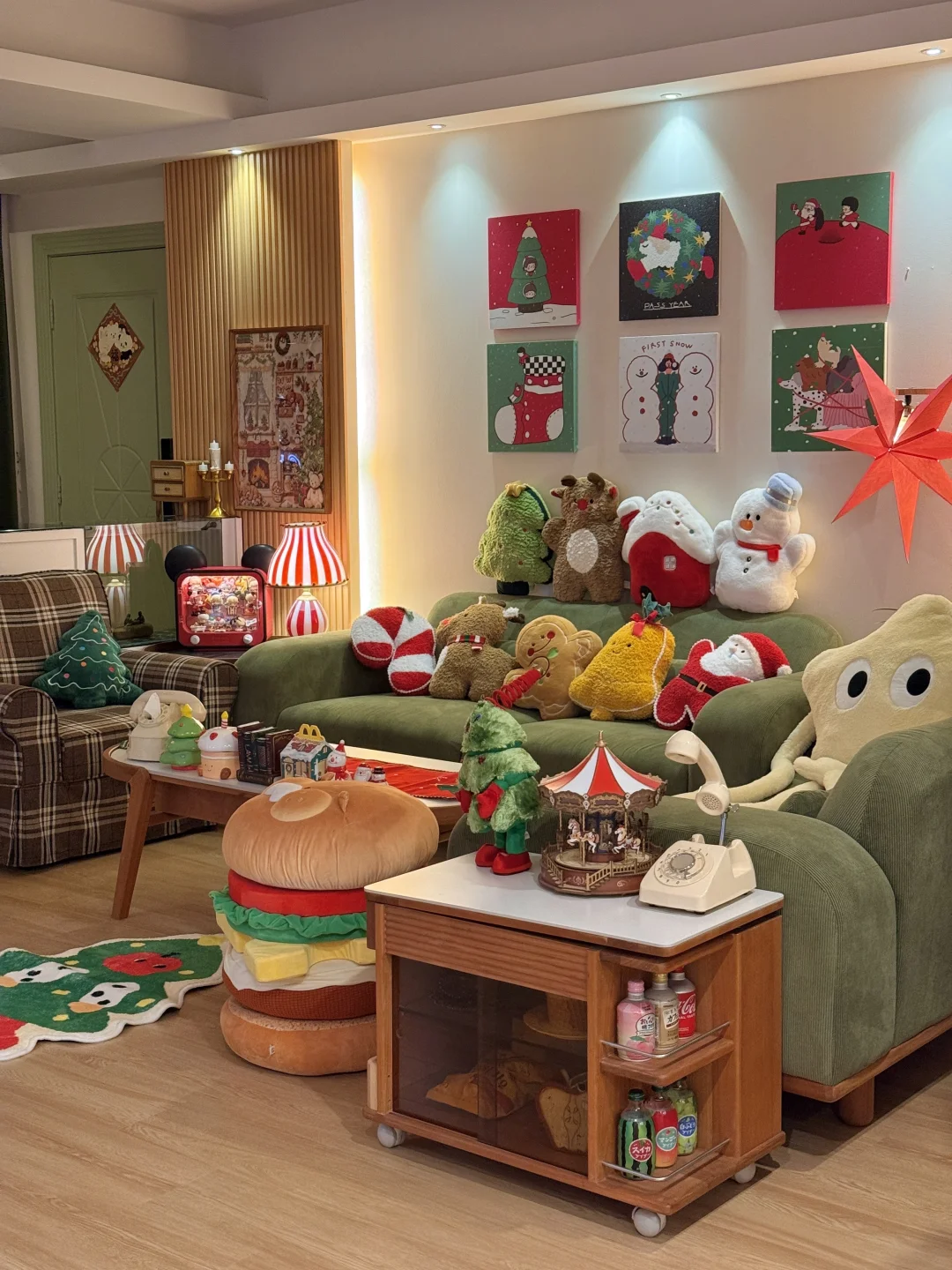 这个圣诞小窝只能中午刷到，怕你早晚爱上它