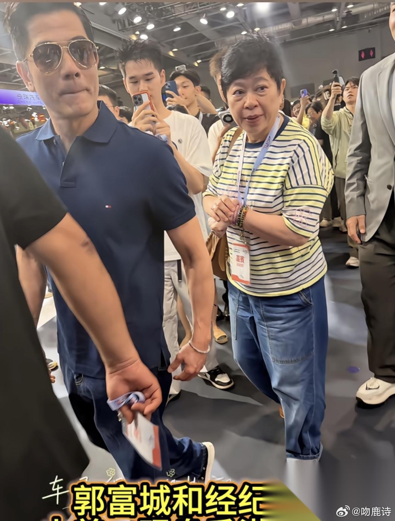 郭富城经纪人小美，也就输在了年纪上吧。可以说，没有小美，就没有四大天王之一的