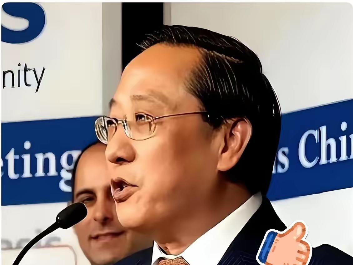 看高志凯在南海问题上回击那个美国主持人，真是有意思。以往美方拿“航行自由”扣