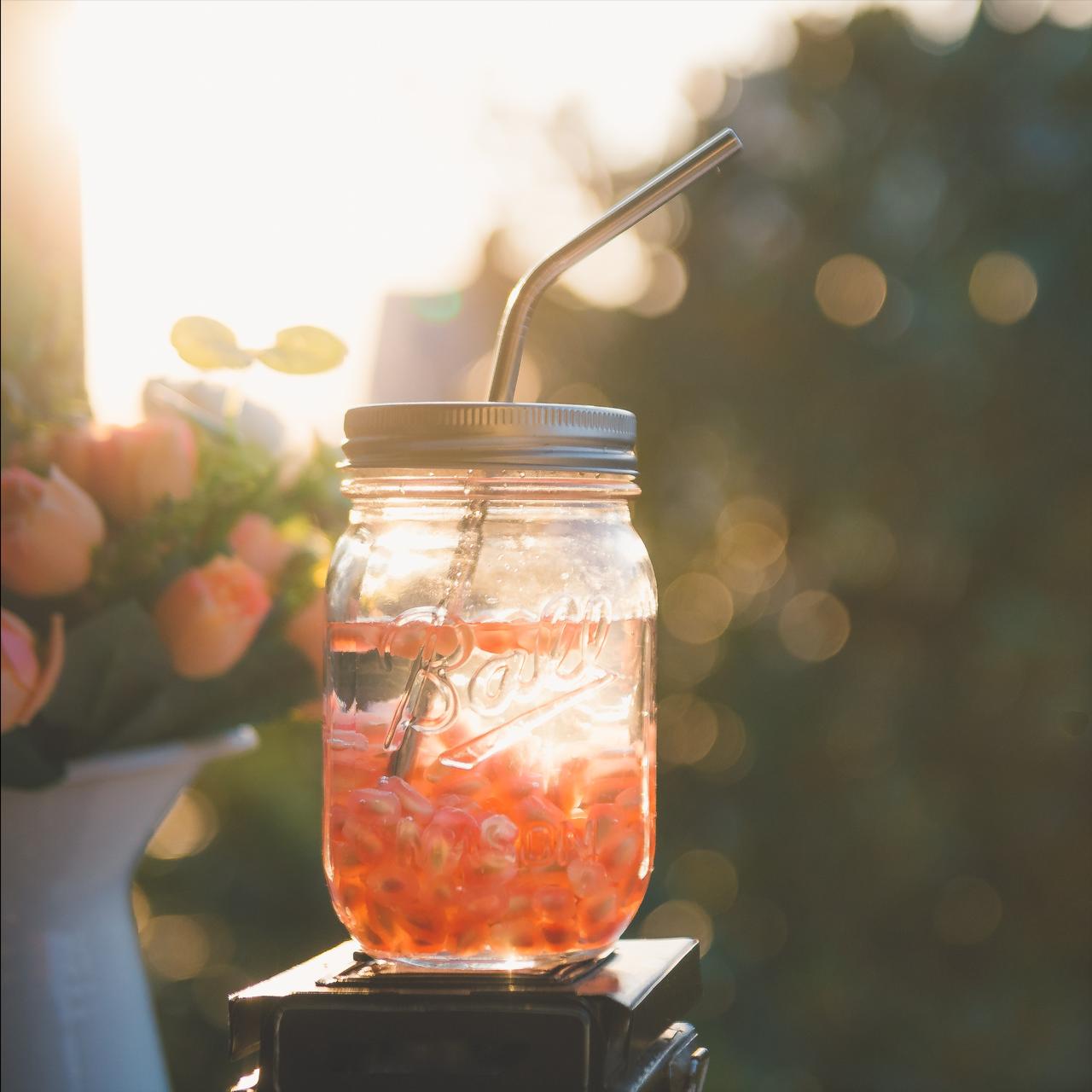 我给大家几种缓解疲劳的方法：1、多睡觉，保证睡眠，假期有些人作息不规律，反而