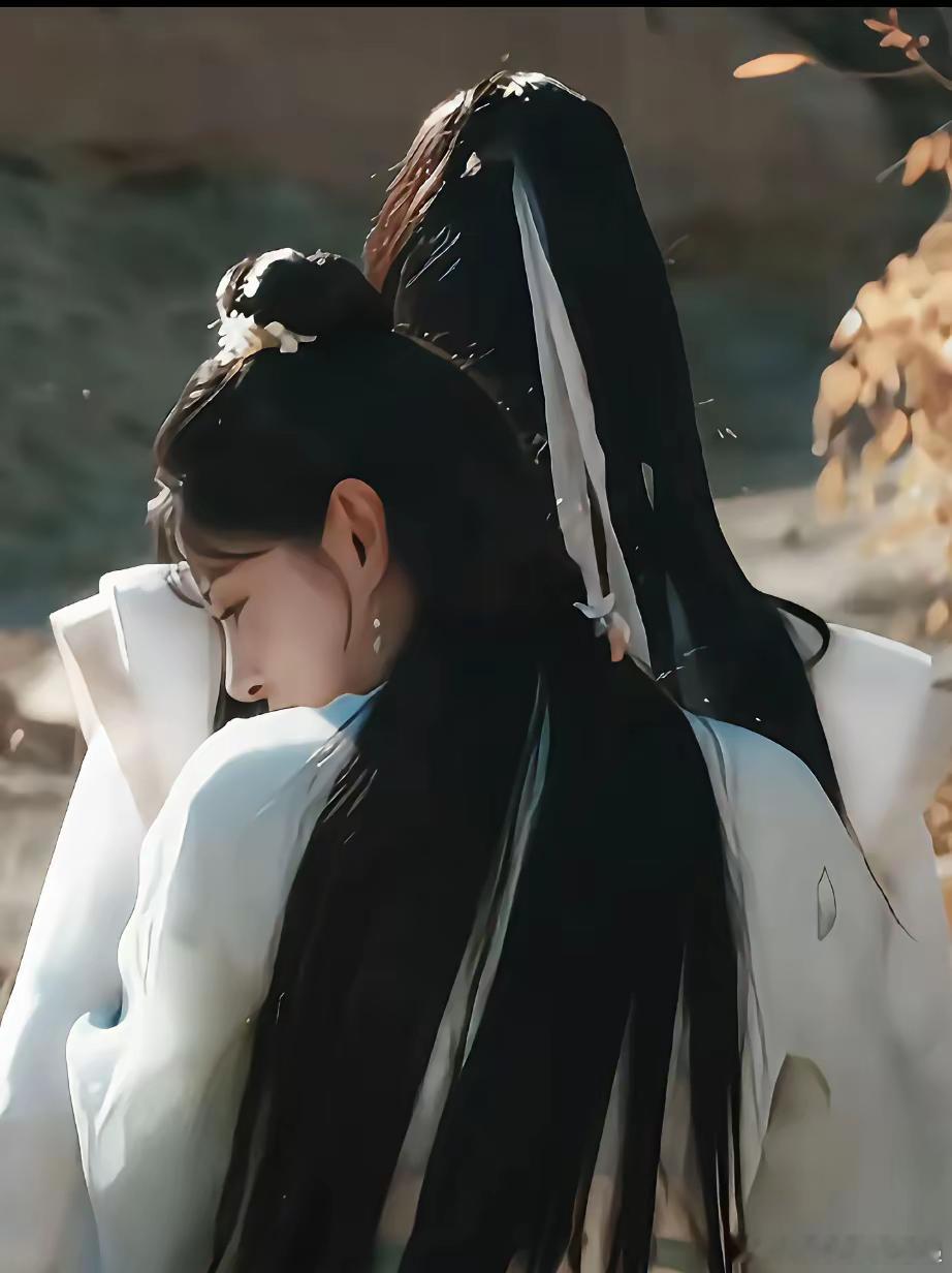 《凡人修仙传》韩立墨彩环这个背后抱好虐！​韩立和鬼灵门少主大战后，来接墨彩环，她