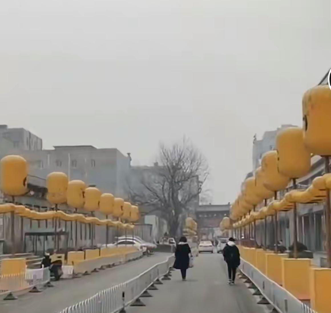 红灯笼不能换，年味不能丢！挂了几千年的红灯笼，今年突然有人告诉你“不吉利”，