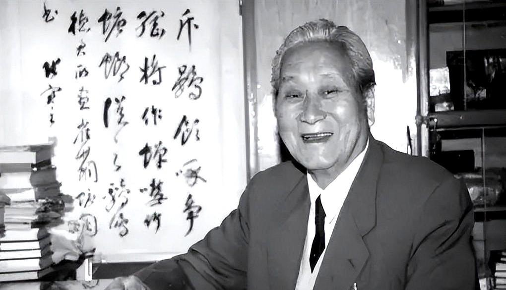 “三峡大坝建成后，迟早要被炸掉，”这句话出自中国著名水利专家黄万里，他并没有夸大