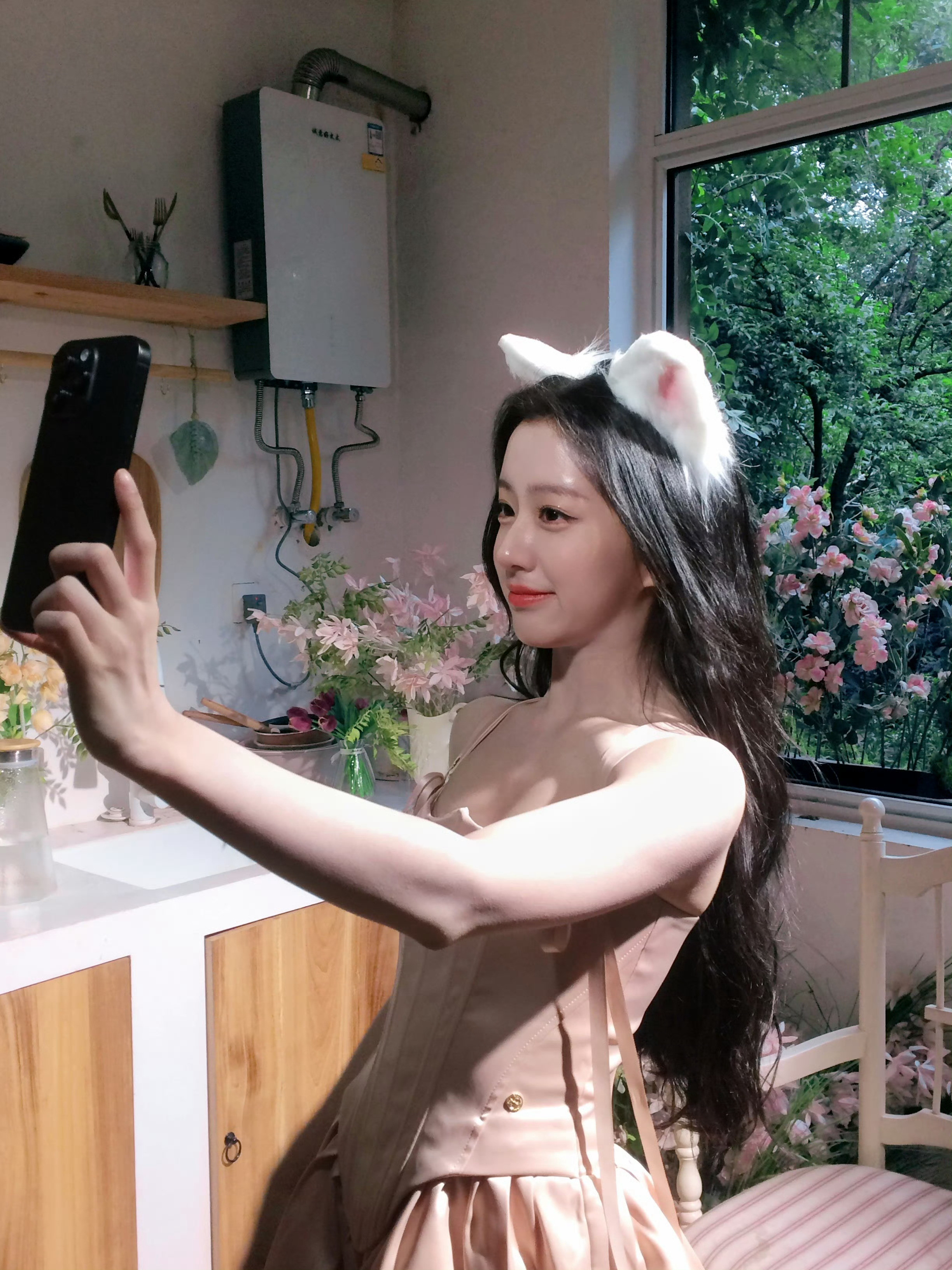 包上恩美得不像人类像一种草食系动物有种这才该是本体的感觉🐰🫧​​​