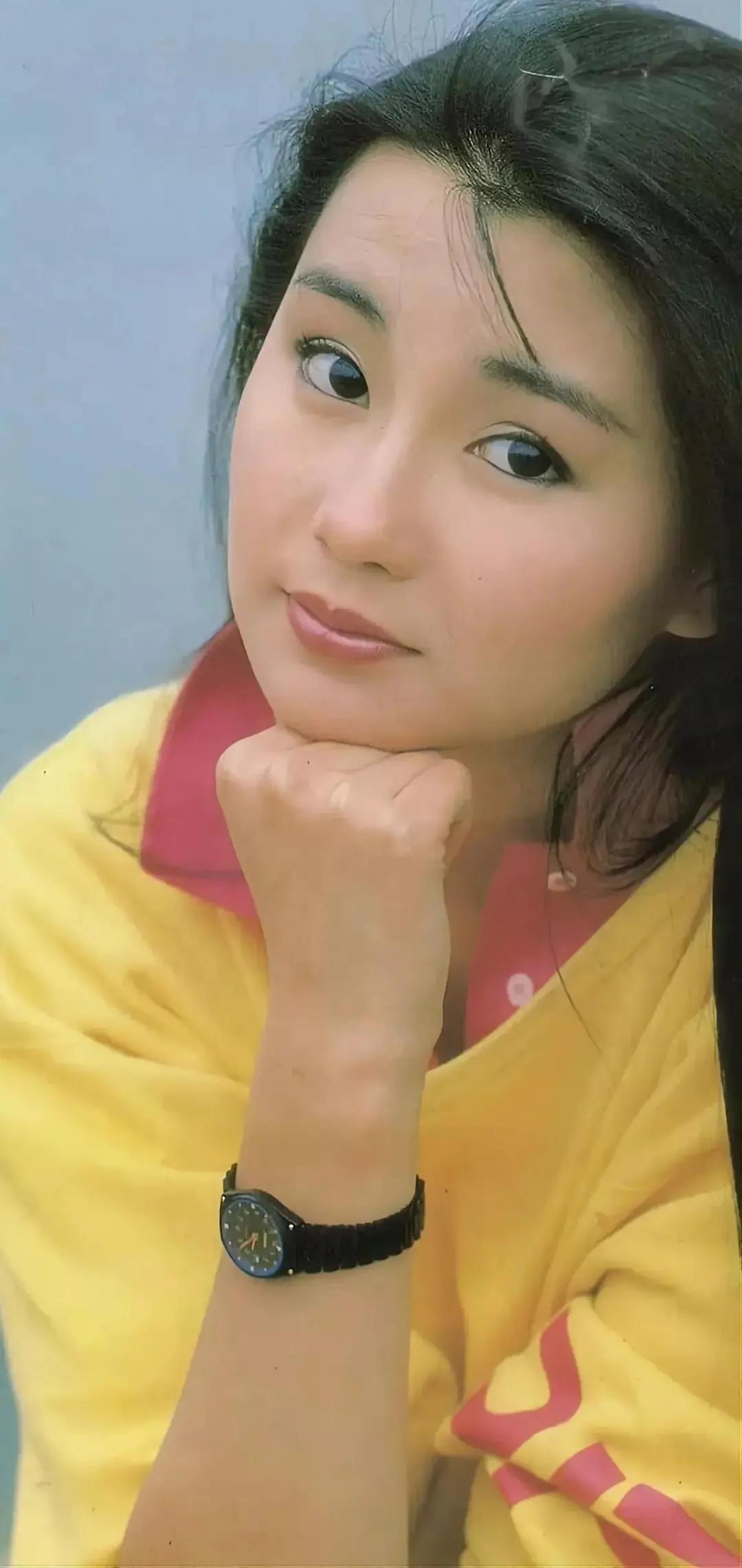 在那个没有美颜，没有整容的年代，哪位才是你心中的完美女神！