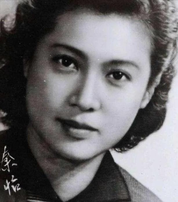1967年，陈天国在杭州灵隐寺的一棵大树上，上吊自尽了。离世之前，陈天国特意去见