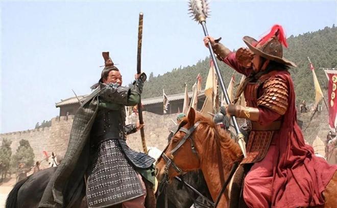 李逵关胜先后中箭，武松苦战栾廷玉，林冲鲁智深为何都不肯出手？当年三打祝家庄之