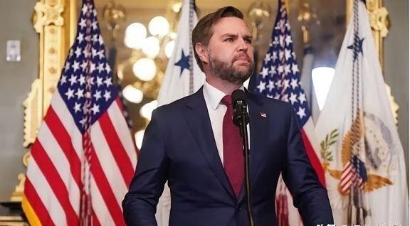 美国曾彻底对中国摊牌了！怪就怪在，美国这次摊牌，不是拍桌子喊几句硬话那么简单