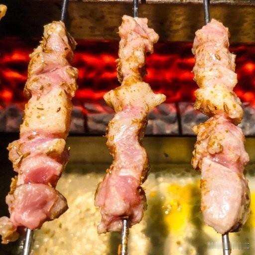 吓出冷汗！年轻人确诊胃癌，这6种饭再吃真要命现在不少人吃饭瞎对付，年轻人胃