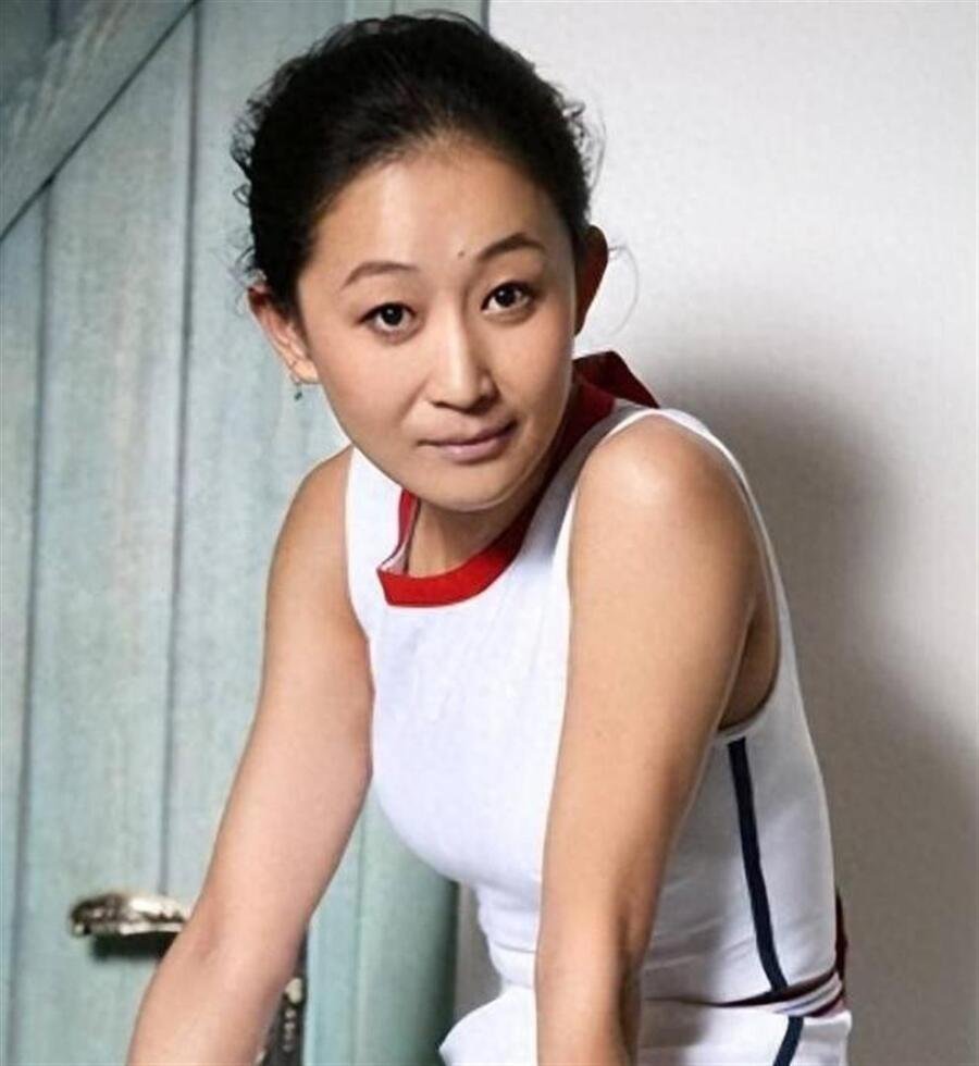 不婚不育无子女、20年不吃米饭，兄妹俩互相养老，61陈瑾现状曝光