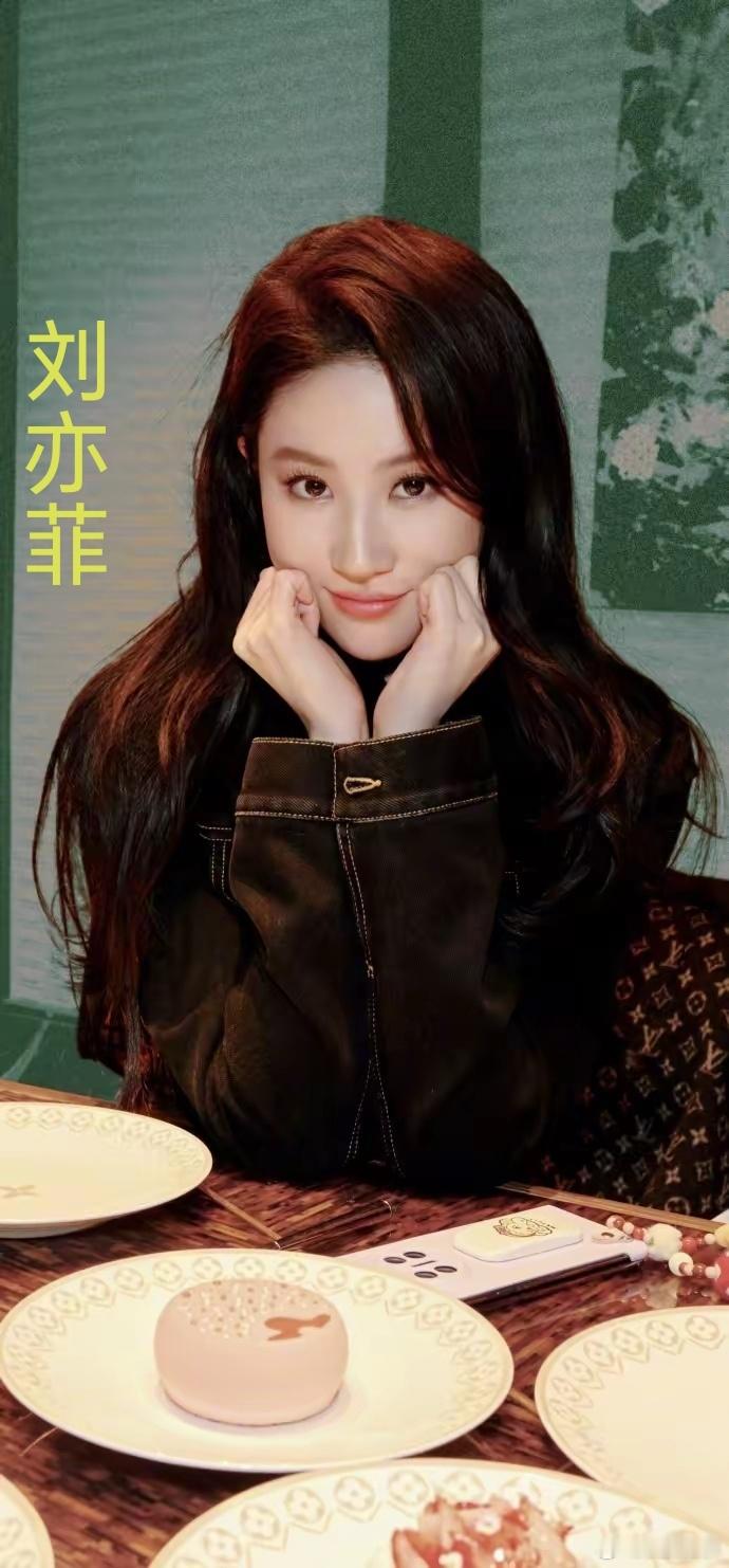 刘亦菲盛世容颜风情万种刘亦菲
