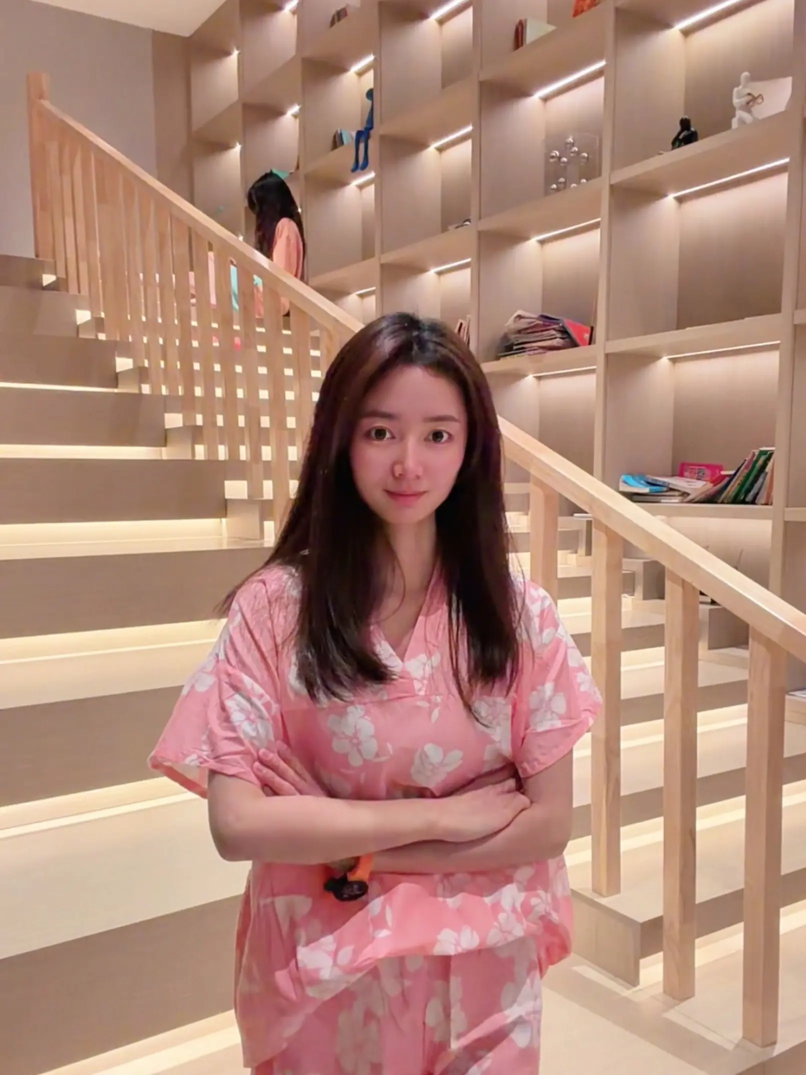 我会焦虑  但我也会被自己治愈  有山靠山 无山独担 清醒一点  找平...