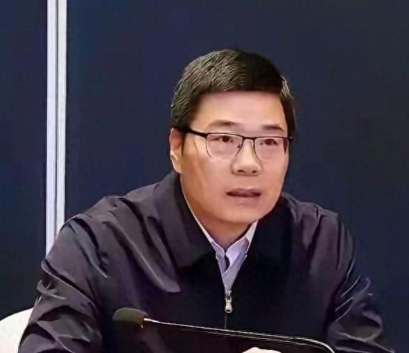 这下事情彻底闹大了！亚运会篮球项目全线溃败之后，湖北一家官方媒体直接出面向篮协主