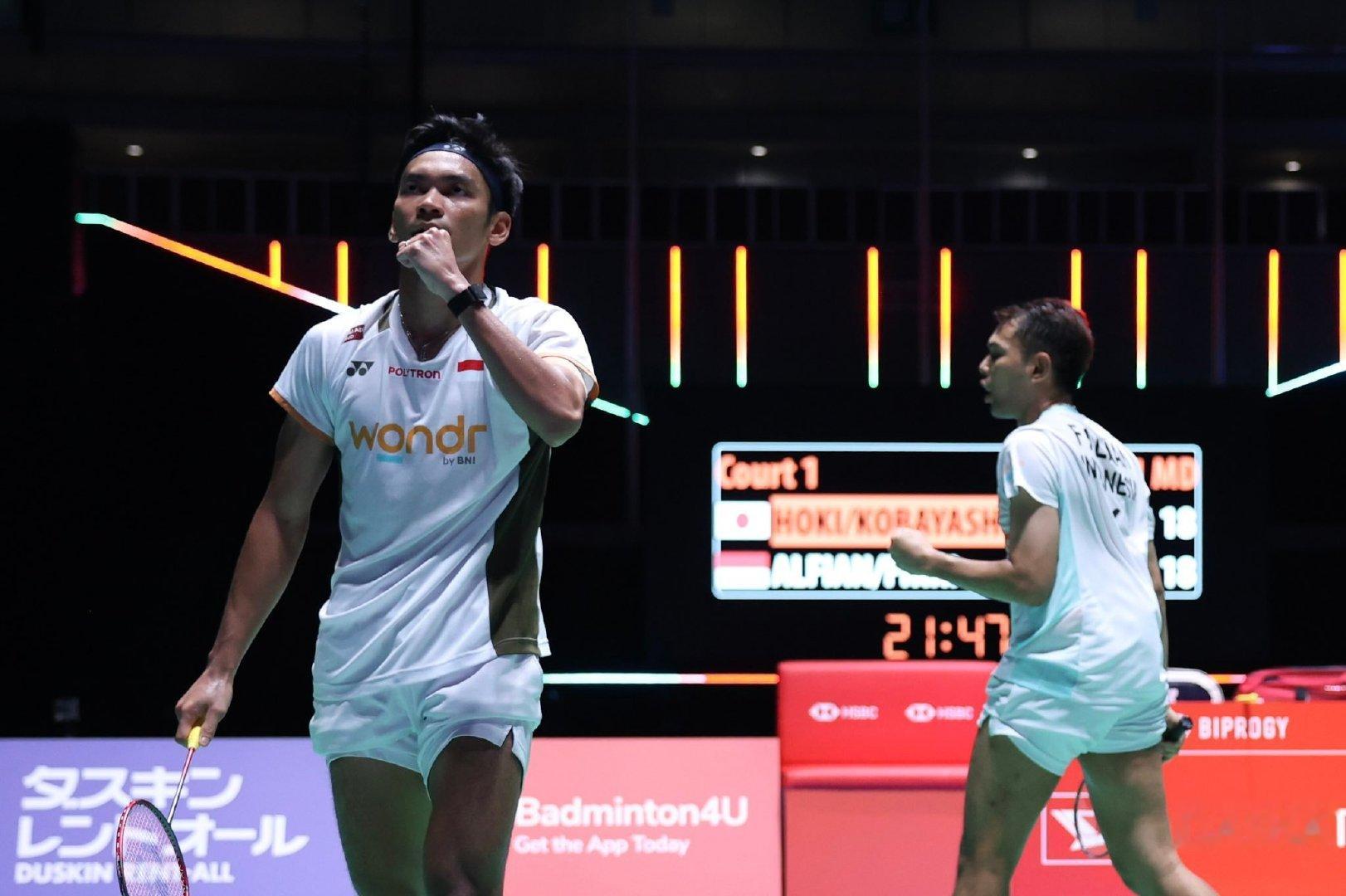 阿尔菲安/菲克里🇮🇩21-14、20-22、21-14🇰🇷姜珉赫/奇东柱半决赛对手：梁伟铿/