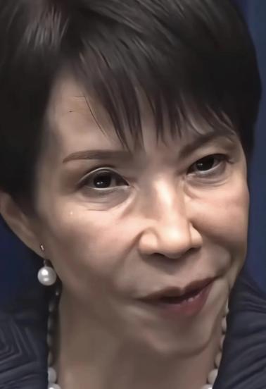 日本警告中国，要求中国必须接受南海仲裁结果！7月12日，根据日媒报道，日本