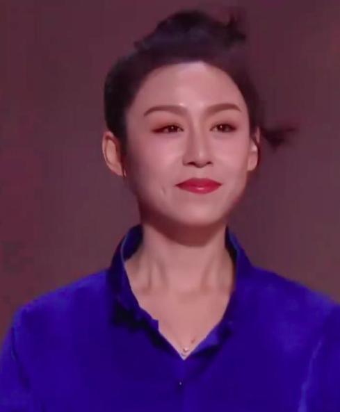 她90后，却靠一个“剪秋姑姑”的角色，让全网记住了她老去的样子。《甄嬛传》里，