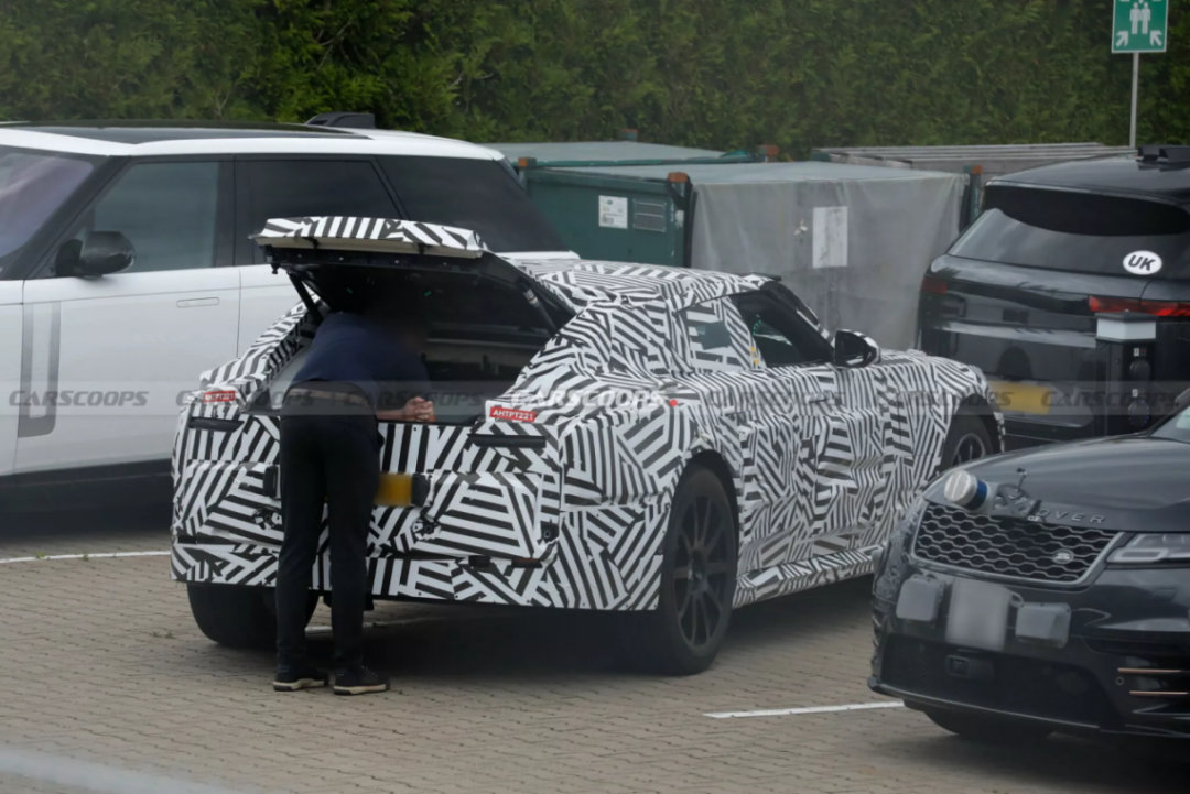 车市热门捷豹基于Type00概念车打造的量产版车型计划于今年底正式发