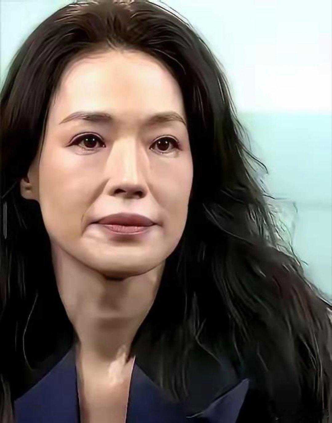 舒淇，居然也求子九年。外界都以为她丁克，她却在郑裕玲的节目上全说了。40岁到49