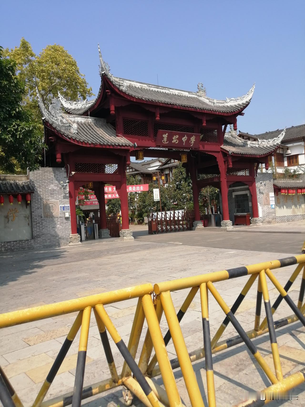 《一位婆婆的自述：和儿媳相处7年没红过脸，就靠这7条规矩》刷到一位阿姨写的婆