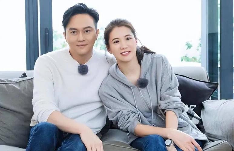 “我花100万包养了你老婆两个月。”张智霖和袁咏仪结婚第二天，接到一个电话，