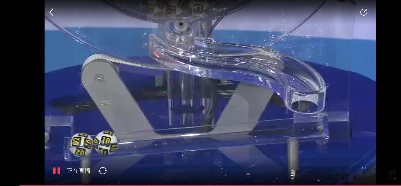 012期大乐透观点分享上期开出5大1小，1区惨断，23区兴旺，小尾号独占鳌头