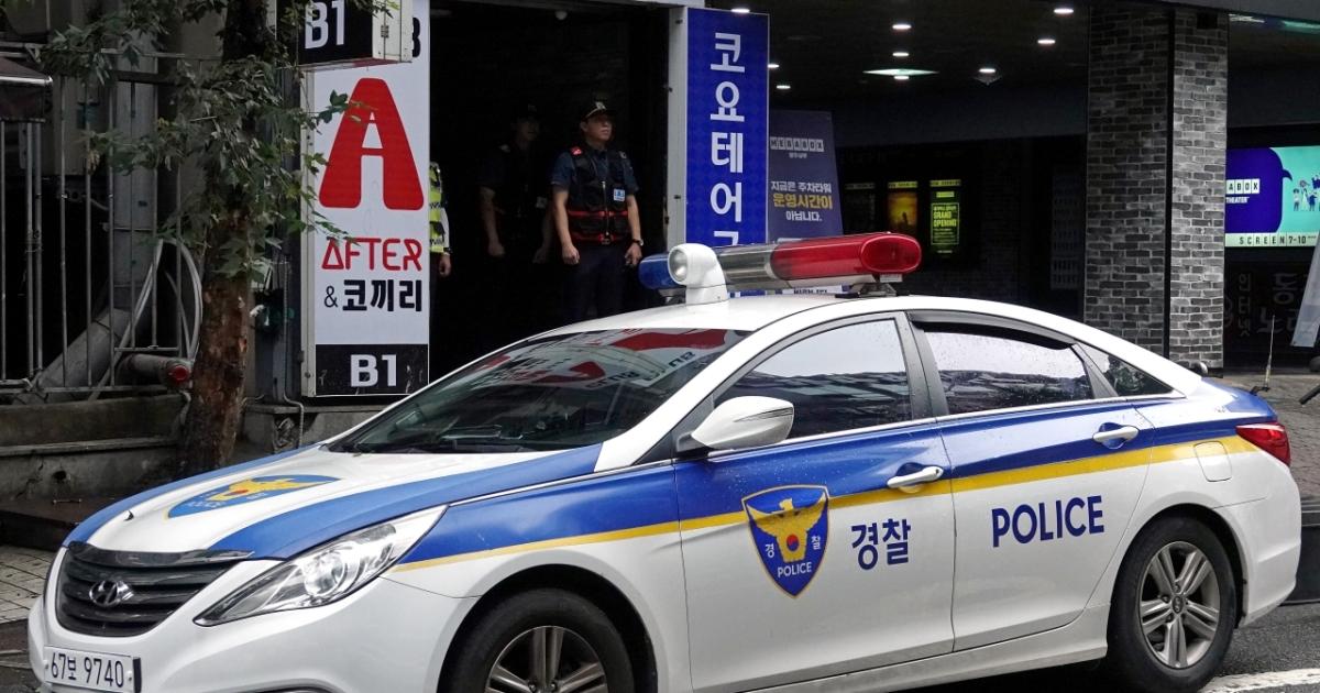 8月11日，韩国警方公布一起涉华军事情报案件，说有两名中国人涉嫌收集韩美军事相关