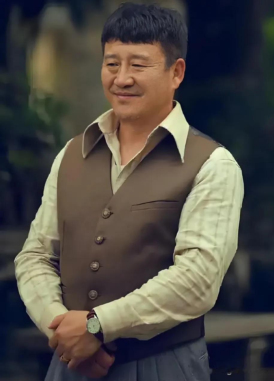 电视剧《扫毒风暴》，看林强峰为捉龙哥也挺卖力，可有一点我实在是没有看懂，