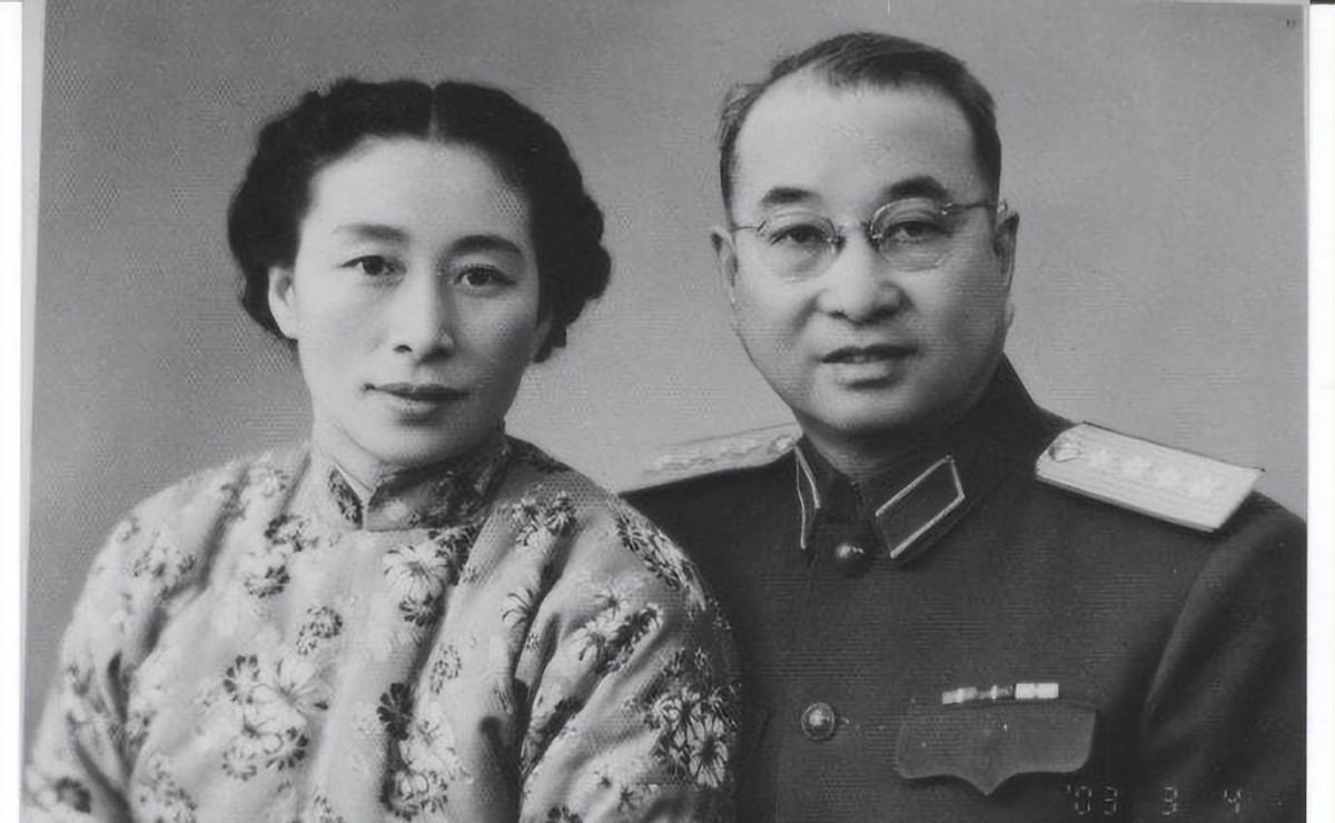 61年陈赓养病期间无人前来看望，傅涯如实汇报情况，陈赓当即要求第二天亲自上门道歉