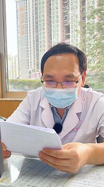 大家好，我是你的中医朋友冯伟峰，擅长五气六气辨证结合经方治疗疑难杂症。日常出