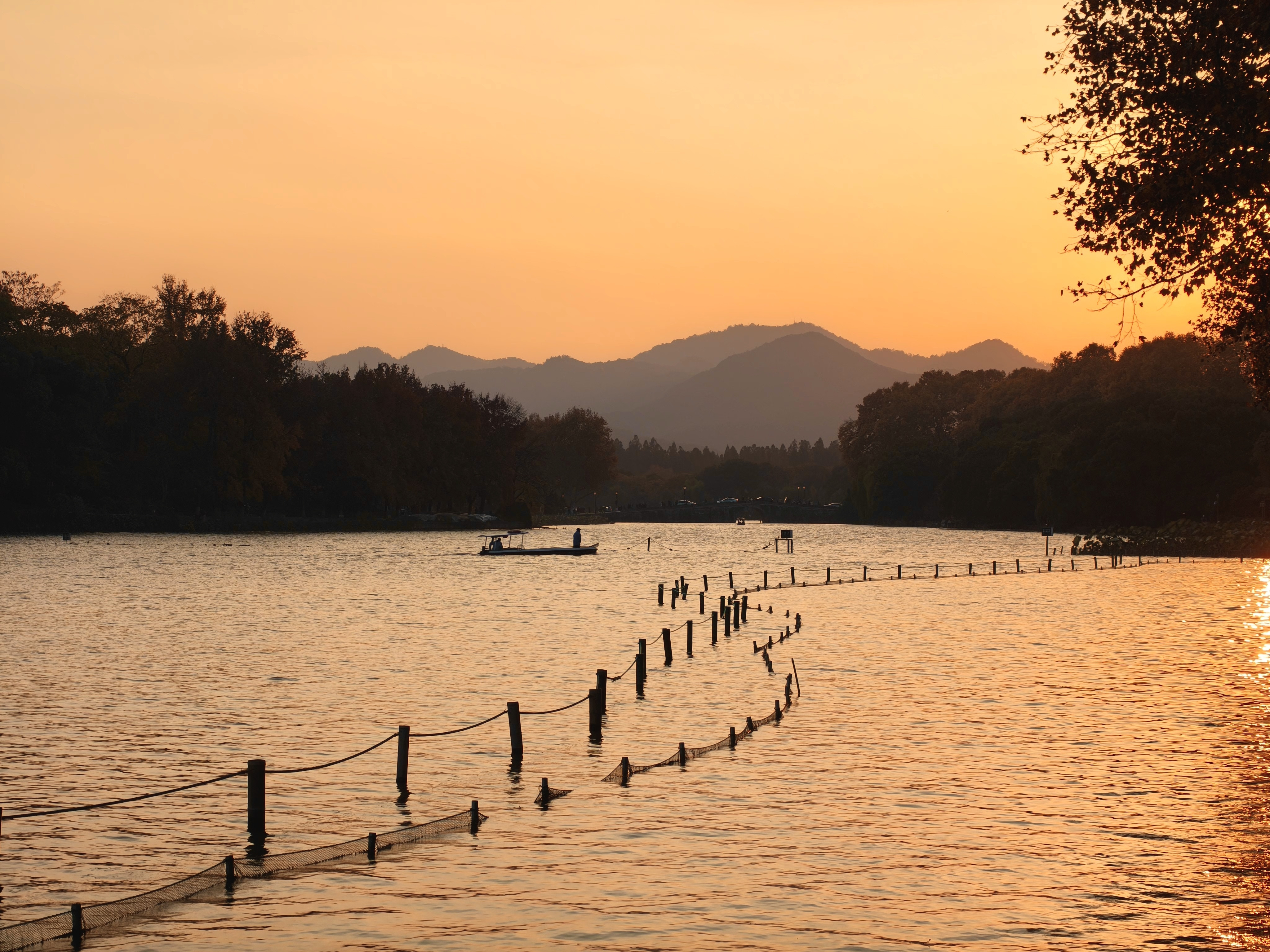残荷落日人文摄影杭州·西湖风景名胜区