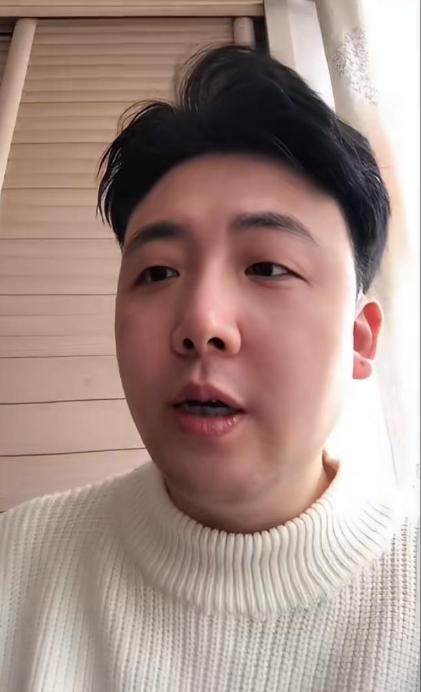 【著名相声演员钱城收入曝光，已然超越早期的郭德纲，你怎么看？】近日，著名相声演