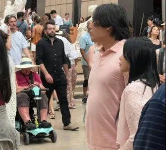 秦昊伊能静暑假带女儿去旅游了，这次伊能静和秦昊也放开了吃，放开了喝，不出所料两人