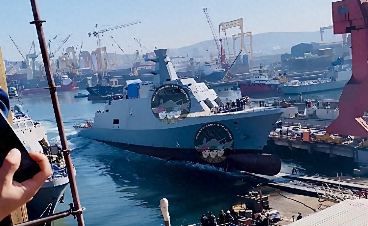 这艘土耳其军舰，凭什么打败中国军舰，抢走原本属于中国的订单？2026年4月初