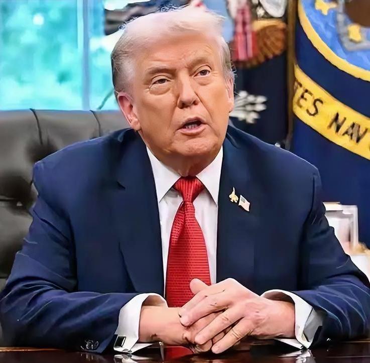 真有意思，美国对伊朗咋还“袒护”上了呢？自己的战机一架架“坠毁”，甚至航母也“损