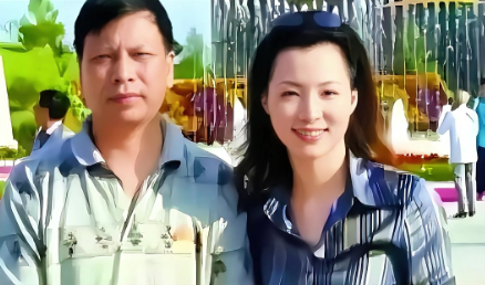 离异带俩娃！2013年，40岁的董卿执意嫁给35岁的百亿富豪密春雷，董母劝阻她：