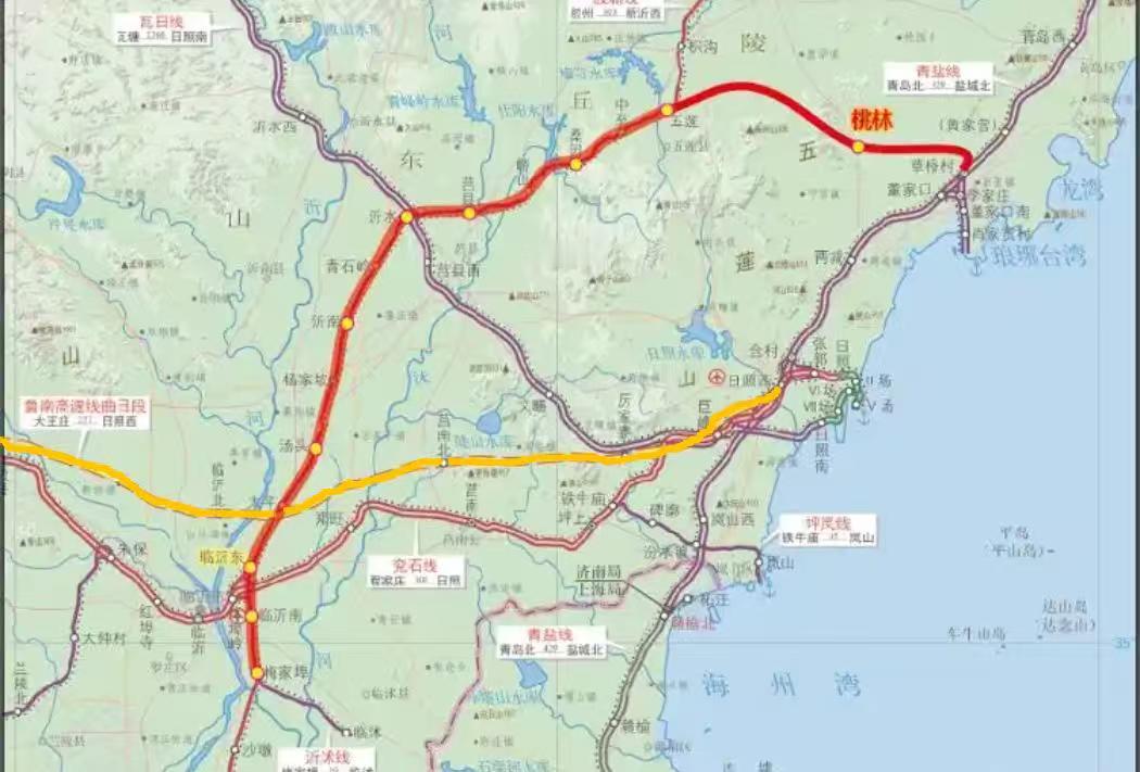 临沂临沂虽为内陆城市，但凭借董沂铁路（待建）、瓦日铁路、临沂临港疏港铁路以及运