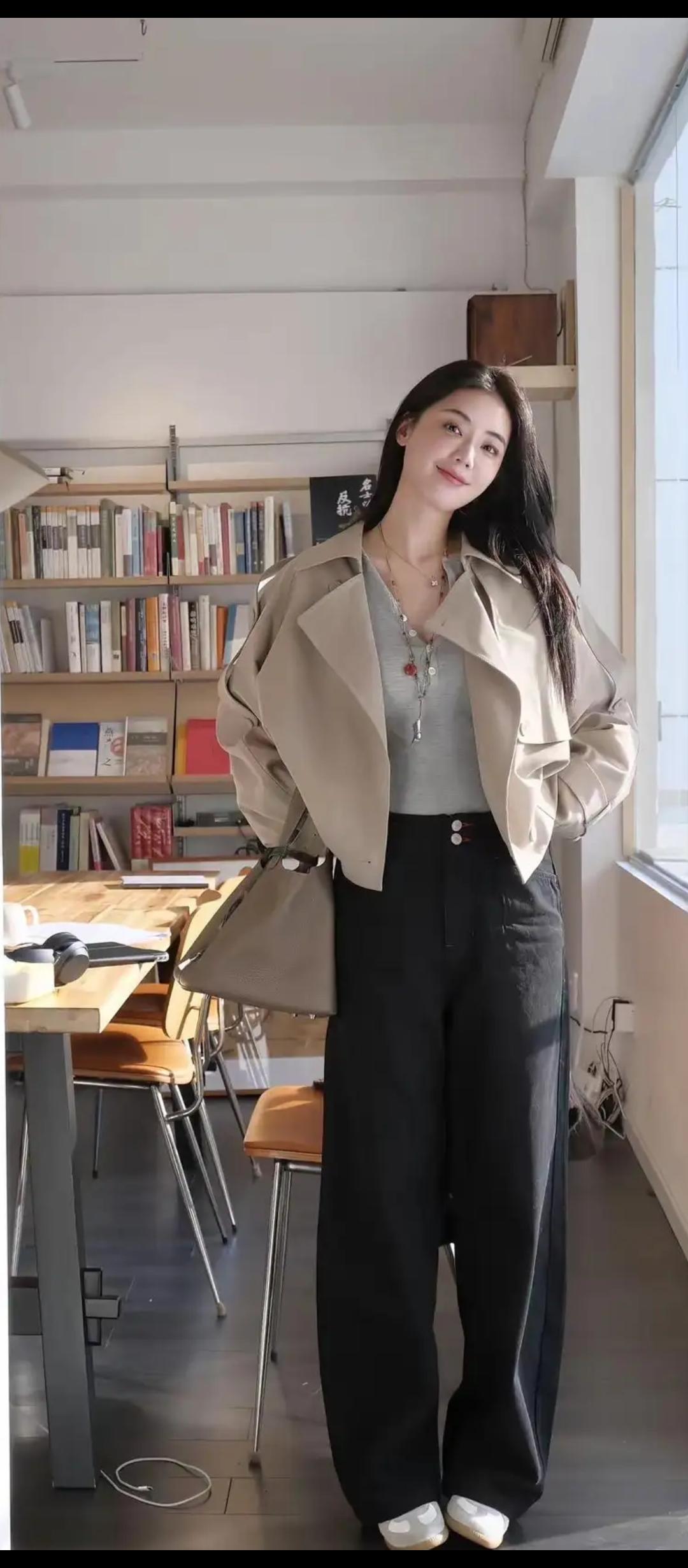 书香满溢，雅韵流长。