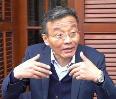 复旦大学教授王德峰，再次抛出惊人“言论”！他说：“今日之中国纵欲汹汹，各种欲望，