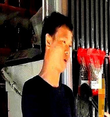 生活艰难中年不易你以为出了国就能躺平享福？错了，一样被欺