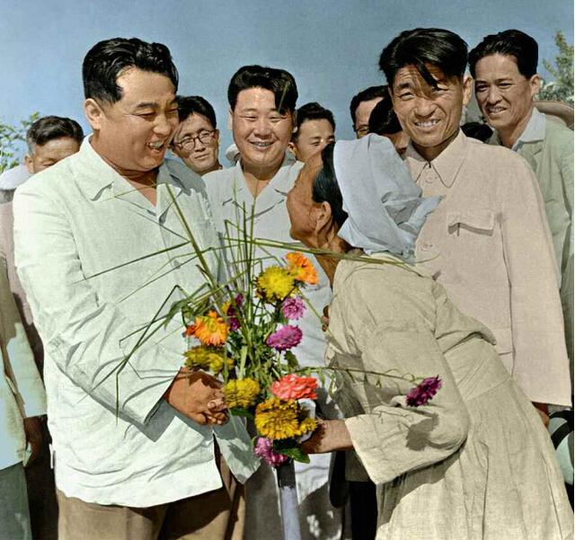 八十年家天下：金日成是怎么“清房间”的一个家族，怎么能让一个国家乖乖听话八十