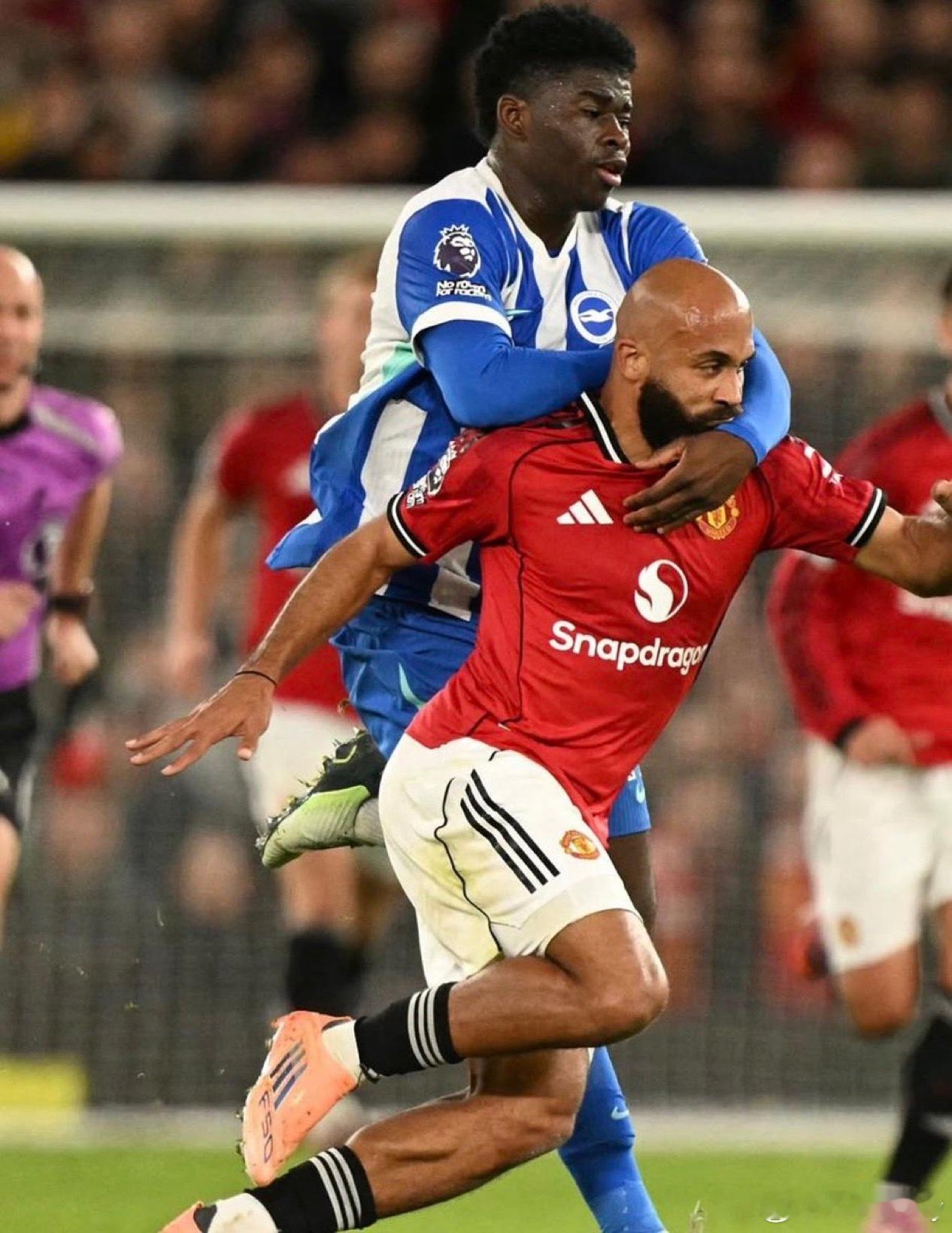 Sky：布莱顿决心要把巴莱巴留到赛季末，除非他们能在冬窗收到一份巨额报价才会重新