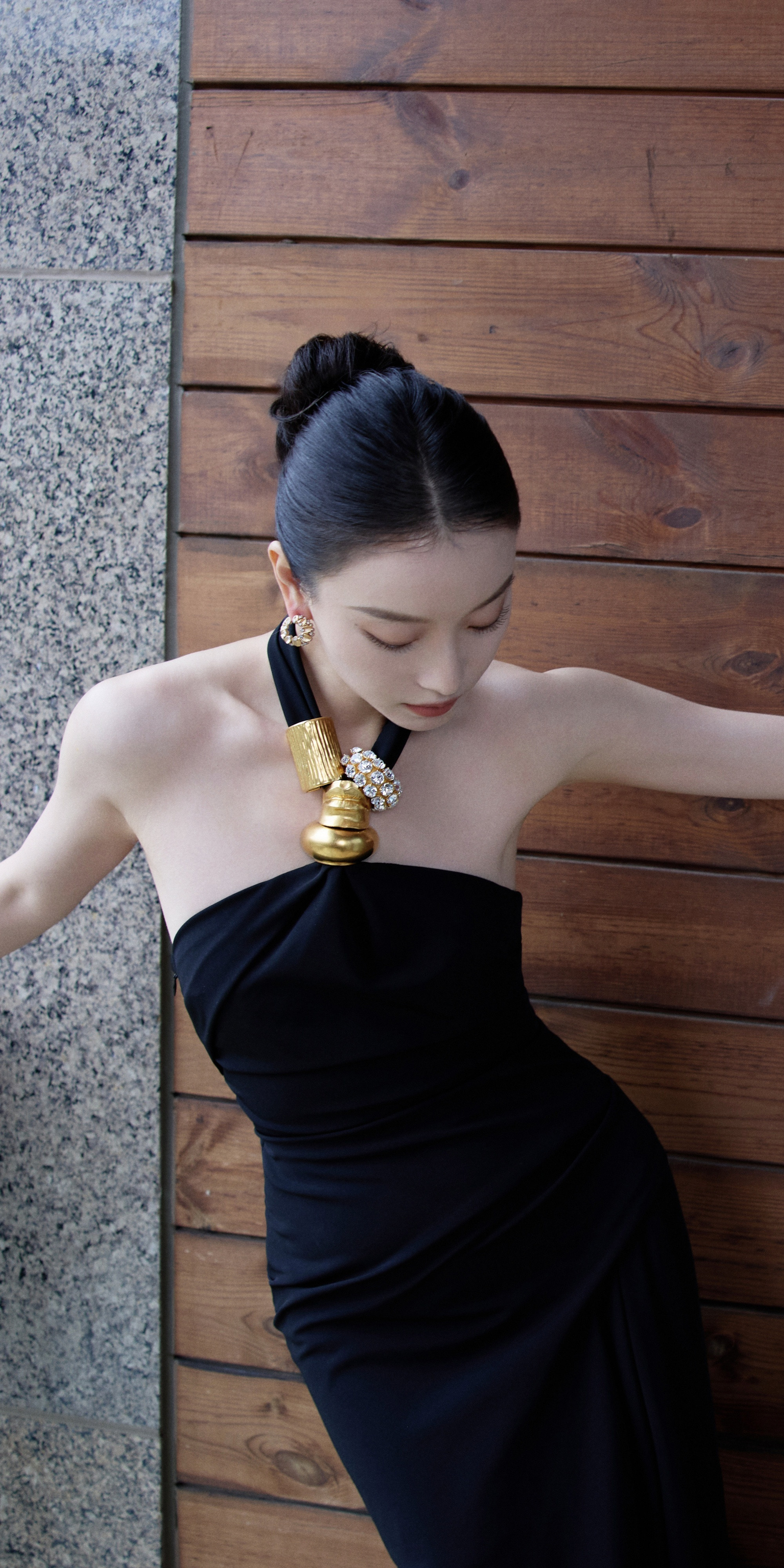 倪妮，眼神好绝。倪妮