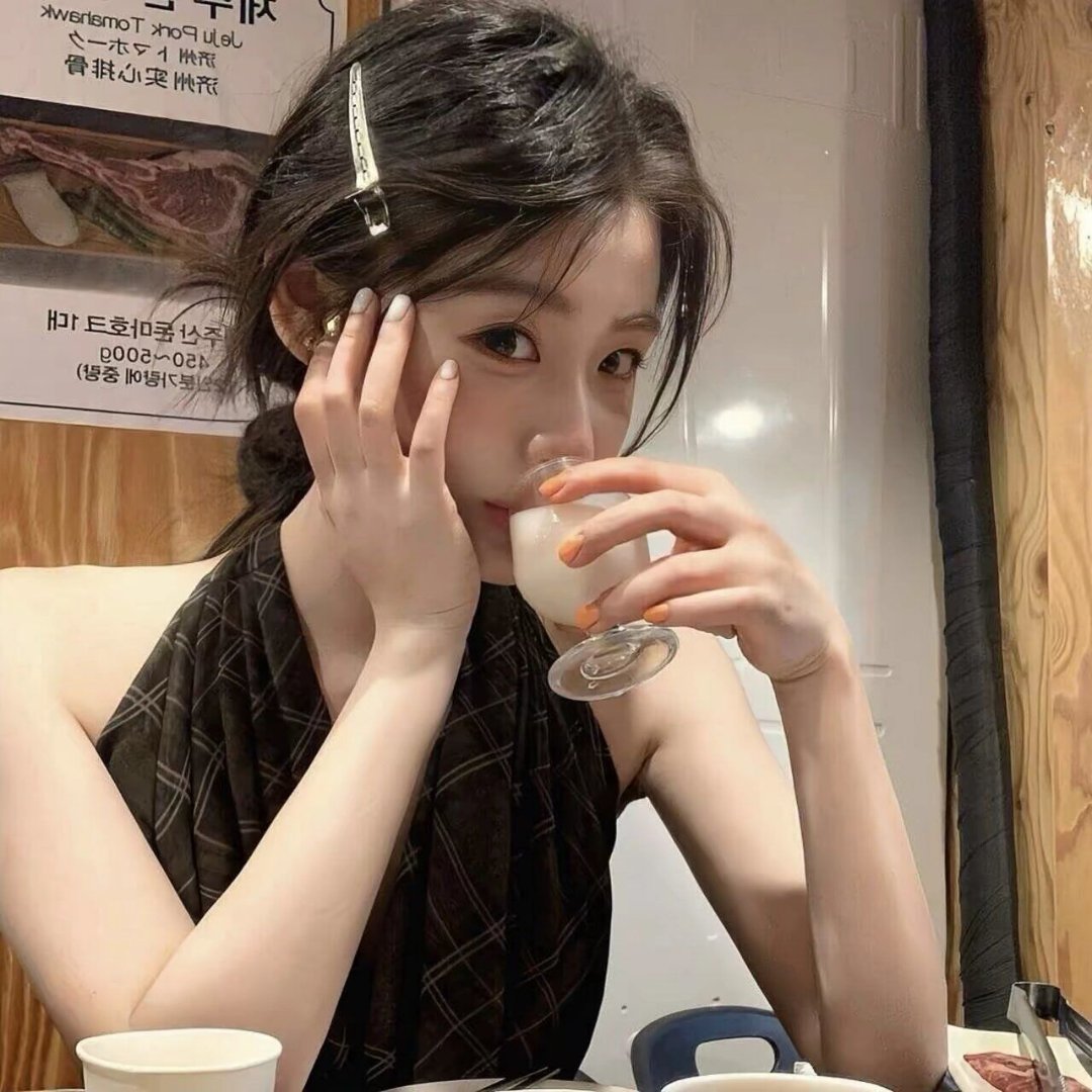 𝑾𝒆𝑪𝒉𝒂𝒕头像｜小众女头｜优质女头｜氛围感女头｜温柔女头｜高清女头