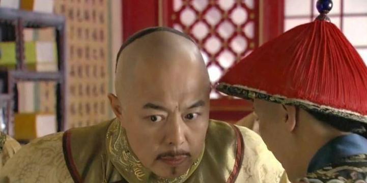 1752年，徐知县接过乾隆的西瓜皮，伸手一抛，眨眼一颗人头落地！乾隆大惊，“为何