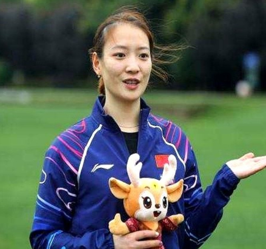 你们难道没注意吗？自从黄雅琼做了解说后再没听说哪个运动员说比赛比讲话