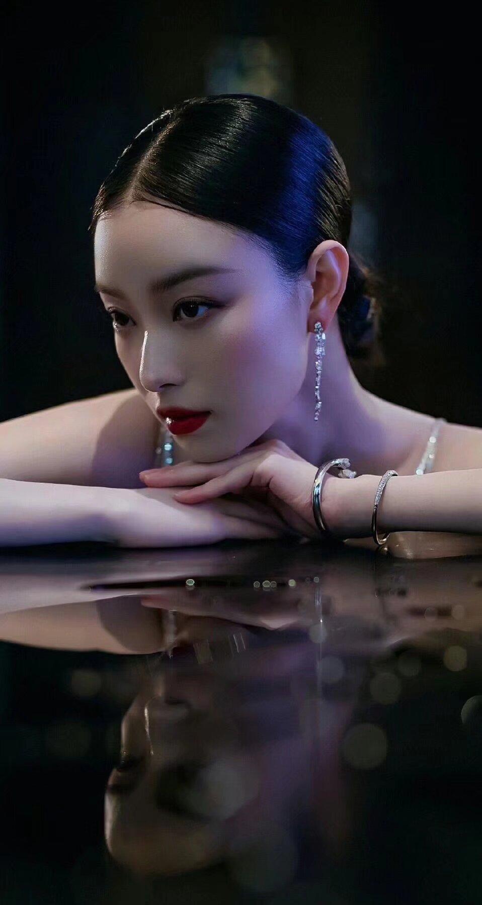 不要把你太多的成功、开心分享给无关紧要的人。