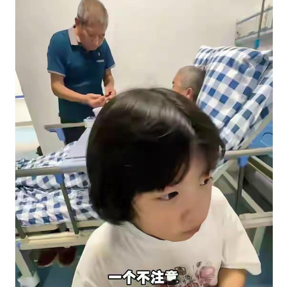 幕后黑手操纵孩，儿童不宜宣传篇。误人子弟当网红，不劳而获挣大钱。